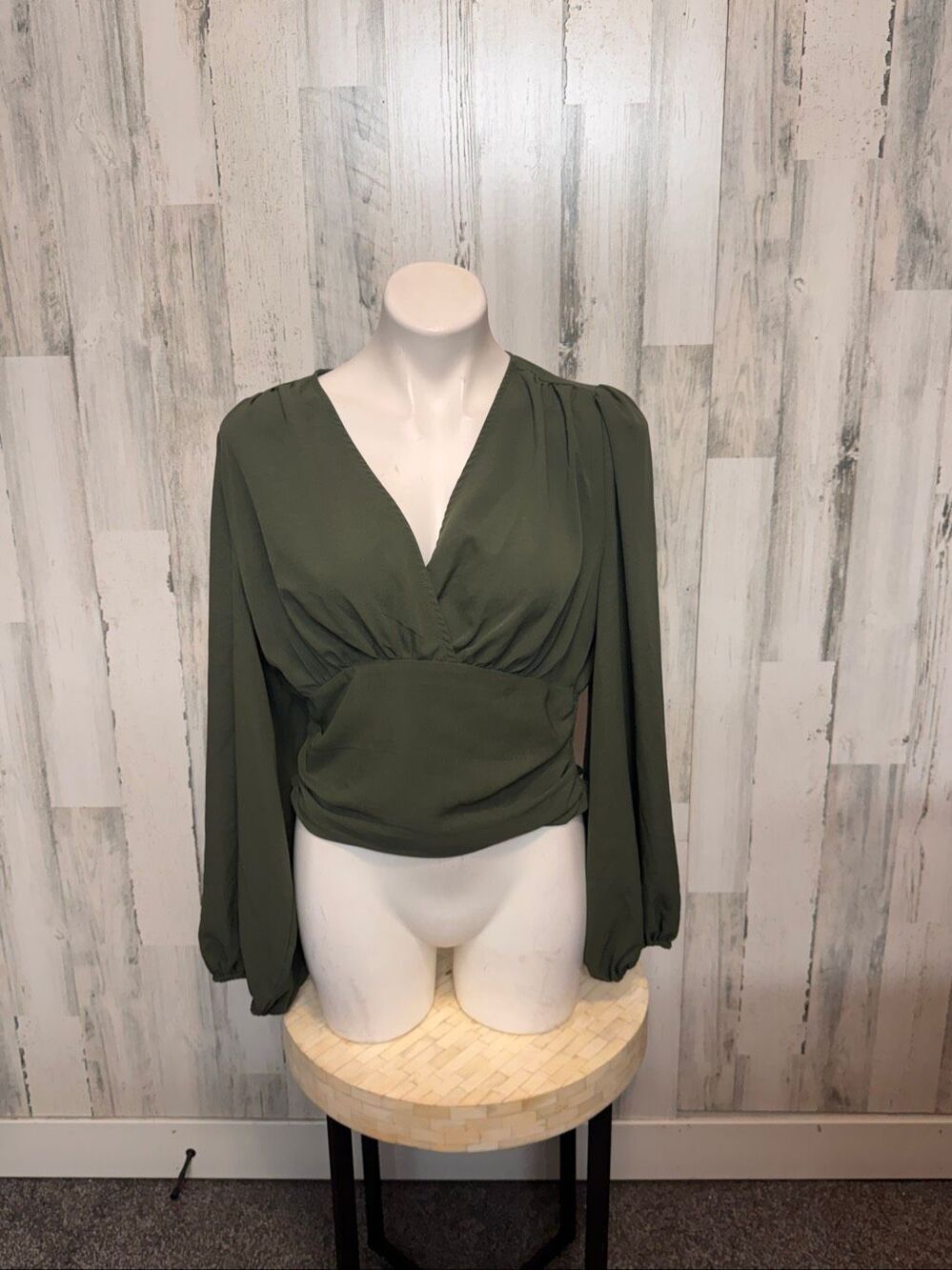 SHEIN Olive Green Surplice Balloon Sleeve Blouse Smocked Back Crop Top Womens XL